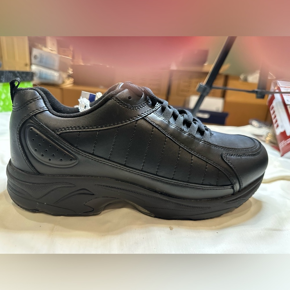 NEW Drew Fusion Men's Black Leather Athletic/Walking Shoes, 10.5 W